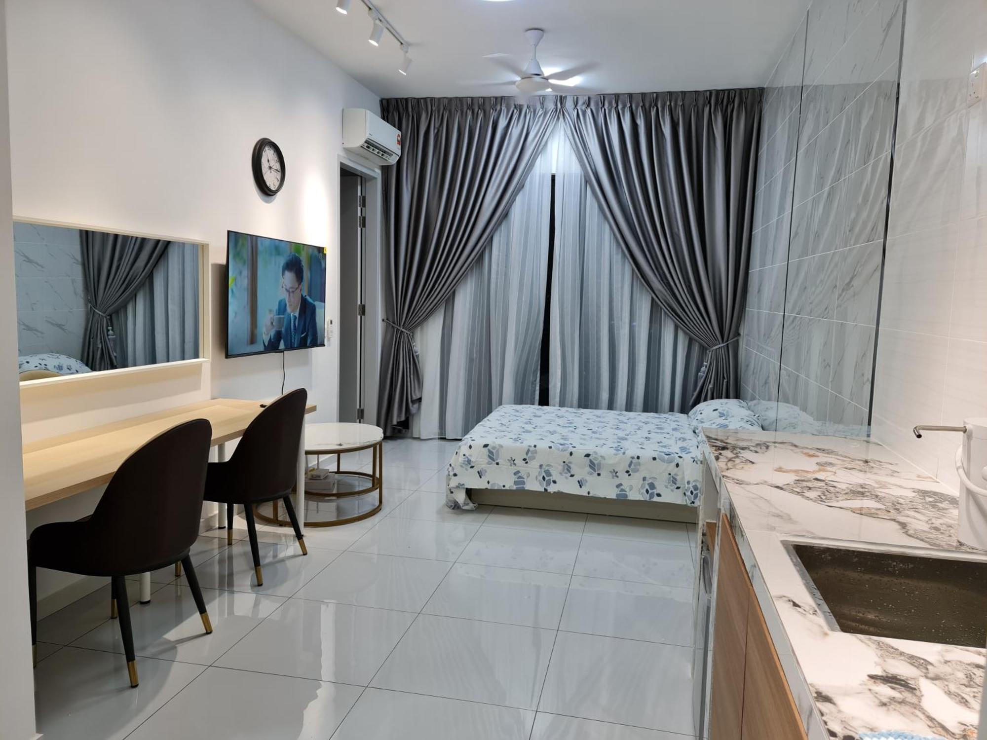 Pangsapuri Sky Trees Serviced Bukit Indah Johor *